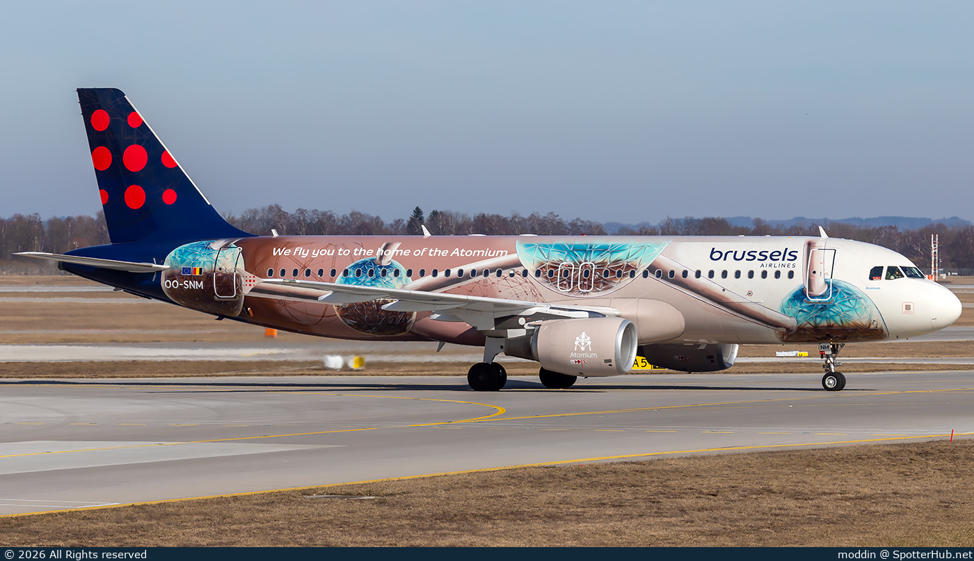 Photo of OO-SNM - Airbus A320-214 operated by Brussels Airlines
