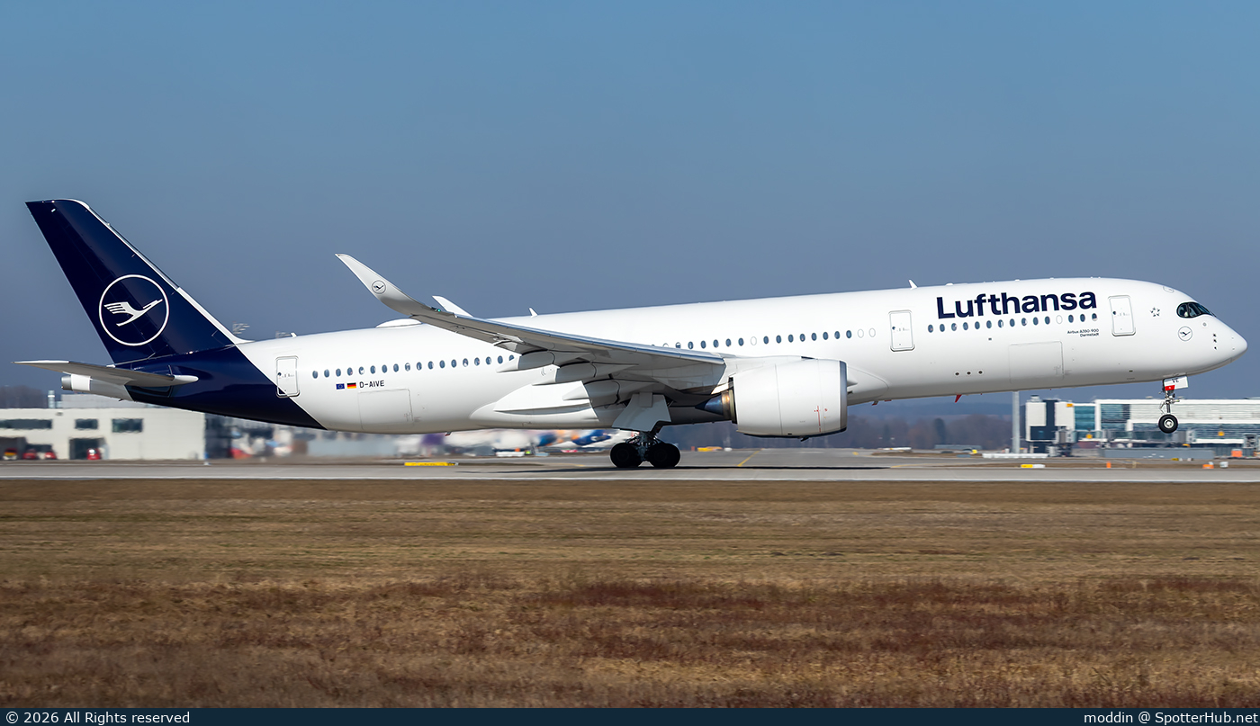 Photo of D-AIVE - Airbus A350-941 operated by Lufthansa