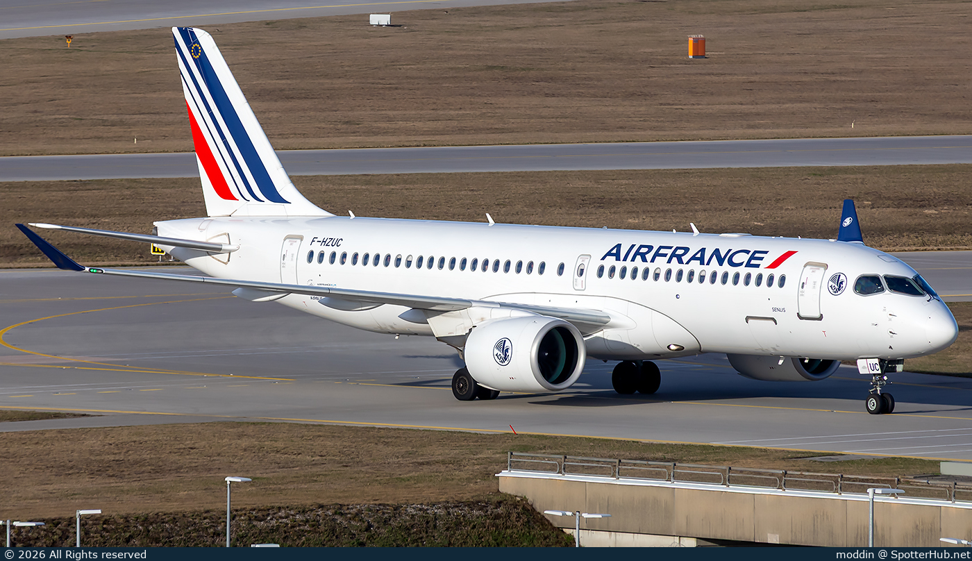 Photo of F-HZUC - Airbus A220-300 operated by Air France