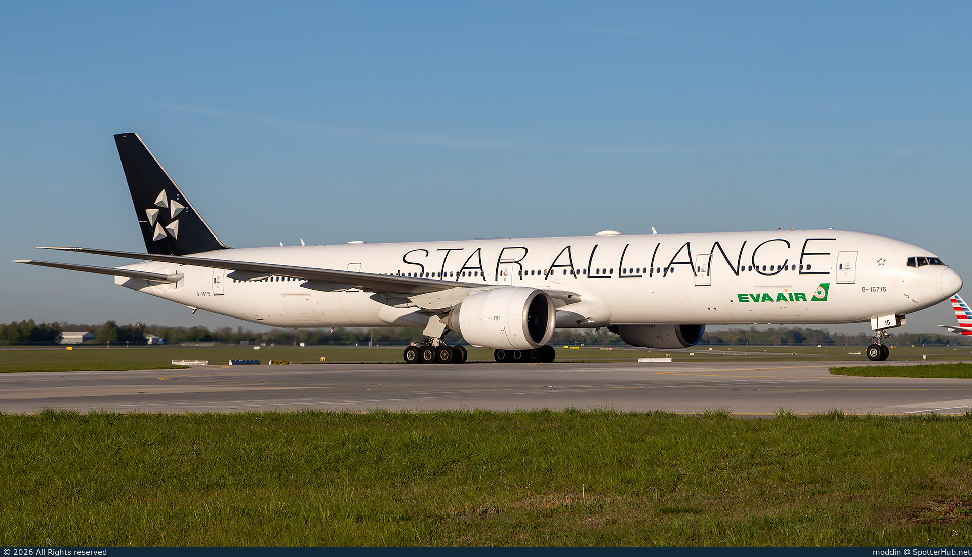 Photo of B-16715 - Boeing 777-35E(ER) operated by EVA Air