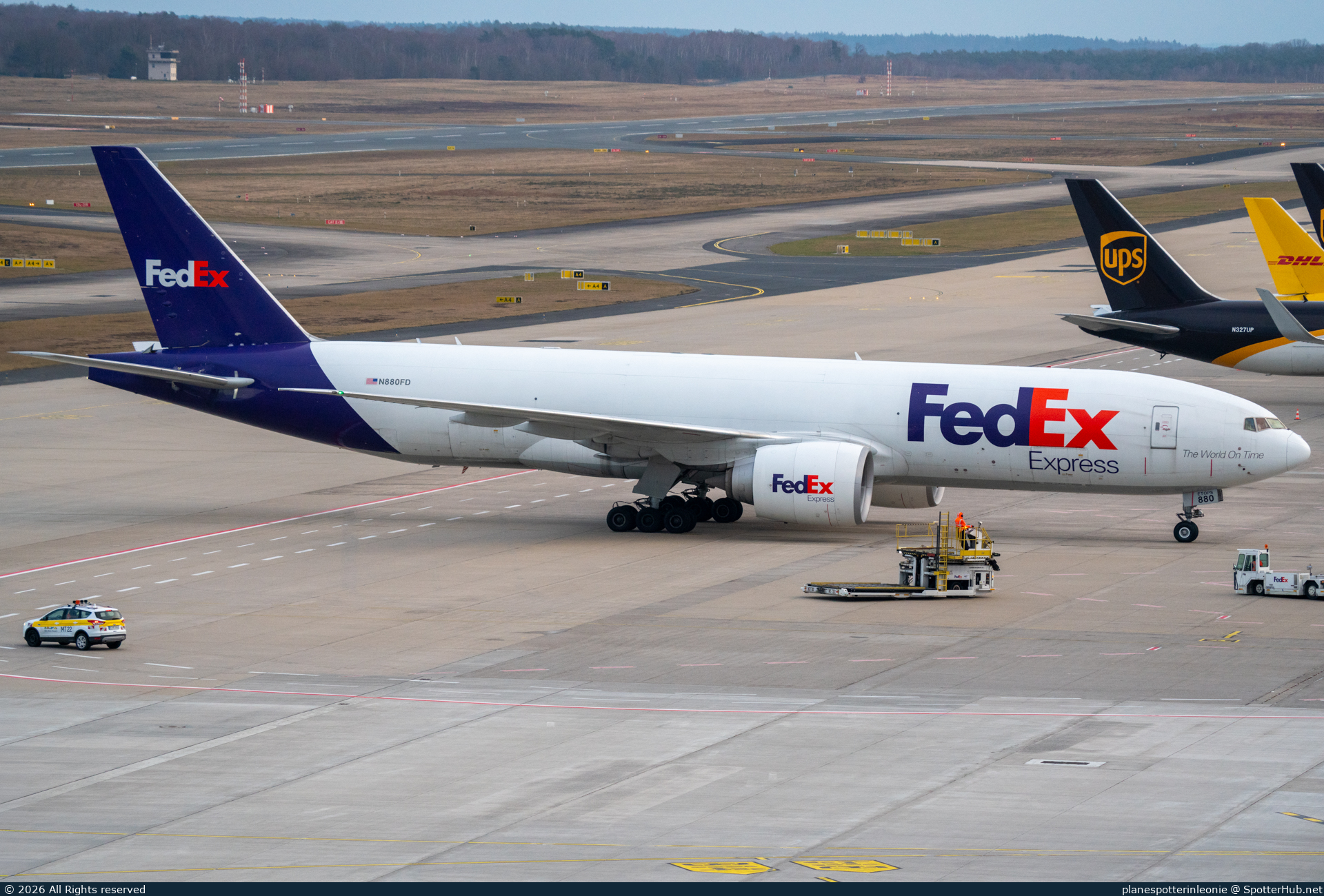 Photo of N880FD - Boeing 777-F28 operated by FedEx