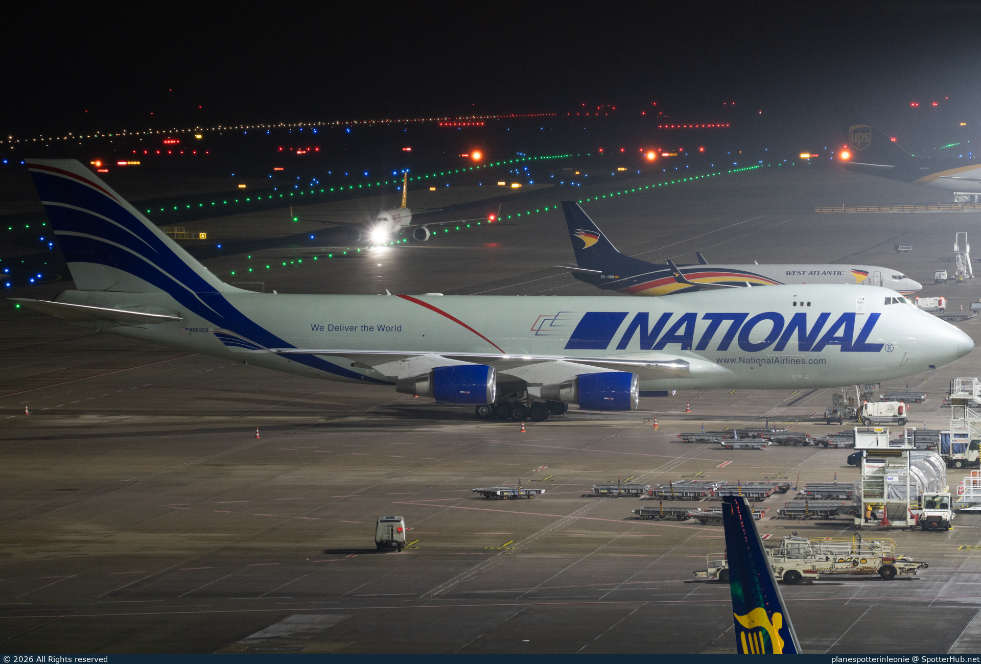 Photo of N663CA - Boeing 747-4HAF(ER) operated by National Airlines [2006]