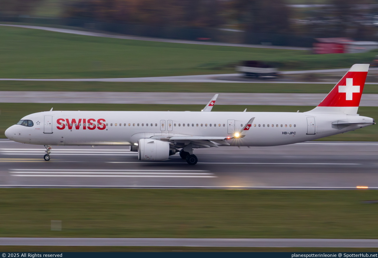Photo of HB-JPC - Airbus A321-271NX operated by Swiss International Air Lines