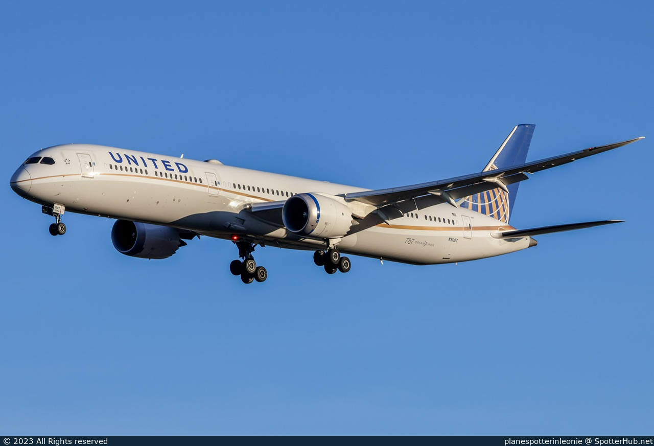 Photo of N91007 - Boeing 787-10 Dreamliner operated by United Airlines