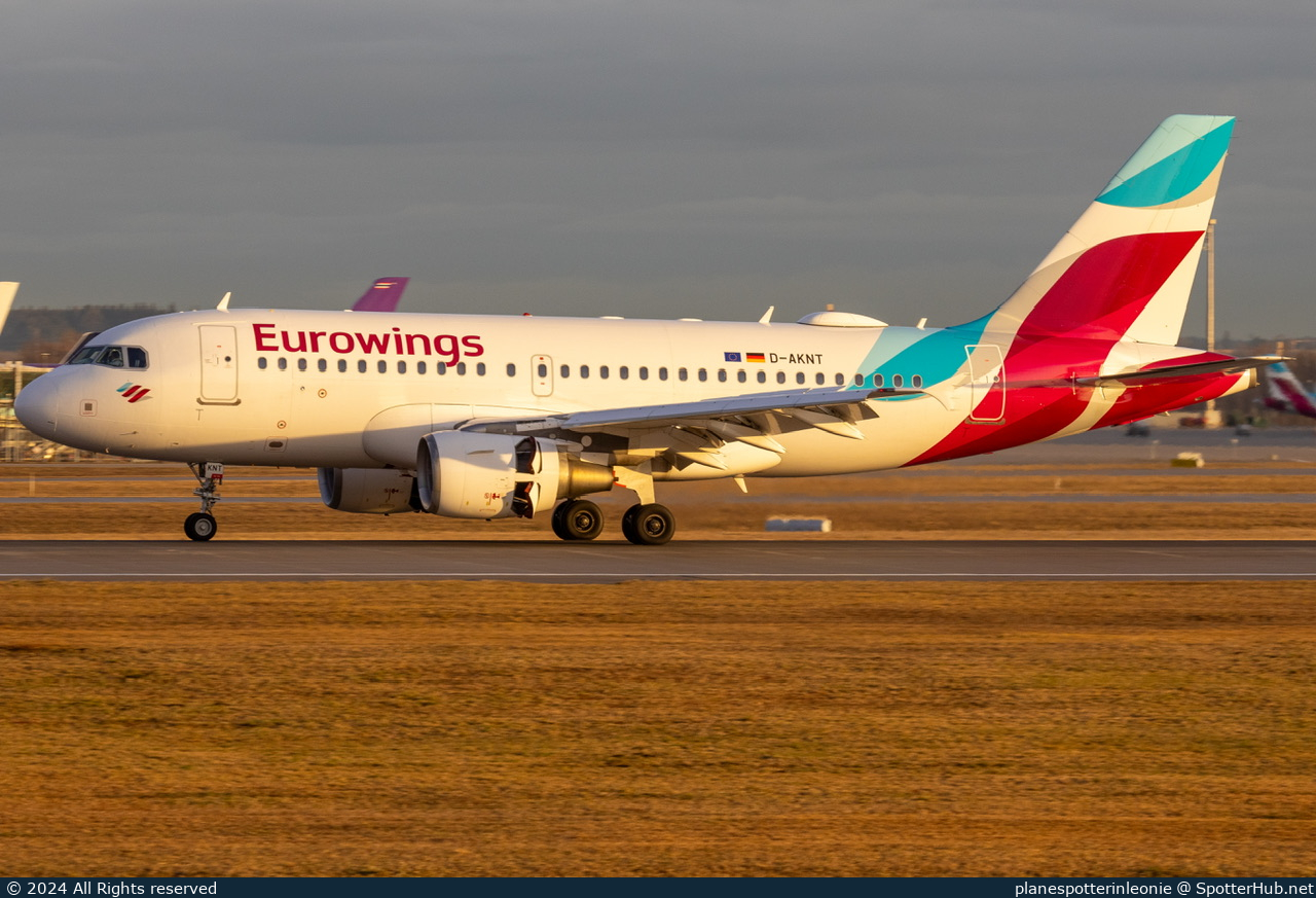 Photo of D-AKNT - Airbus A319-112 operated by Eurowings