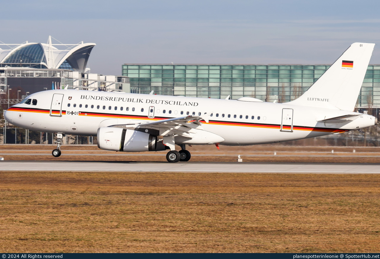 Photo of 15+01 - Airbus A319-133(CJ) operated by German Air Force