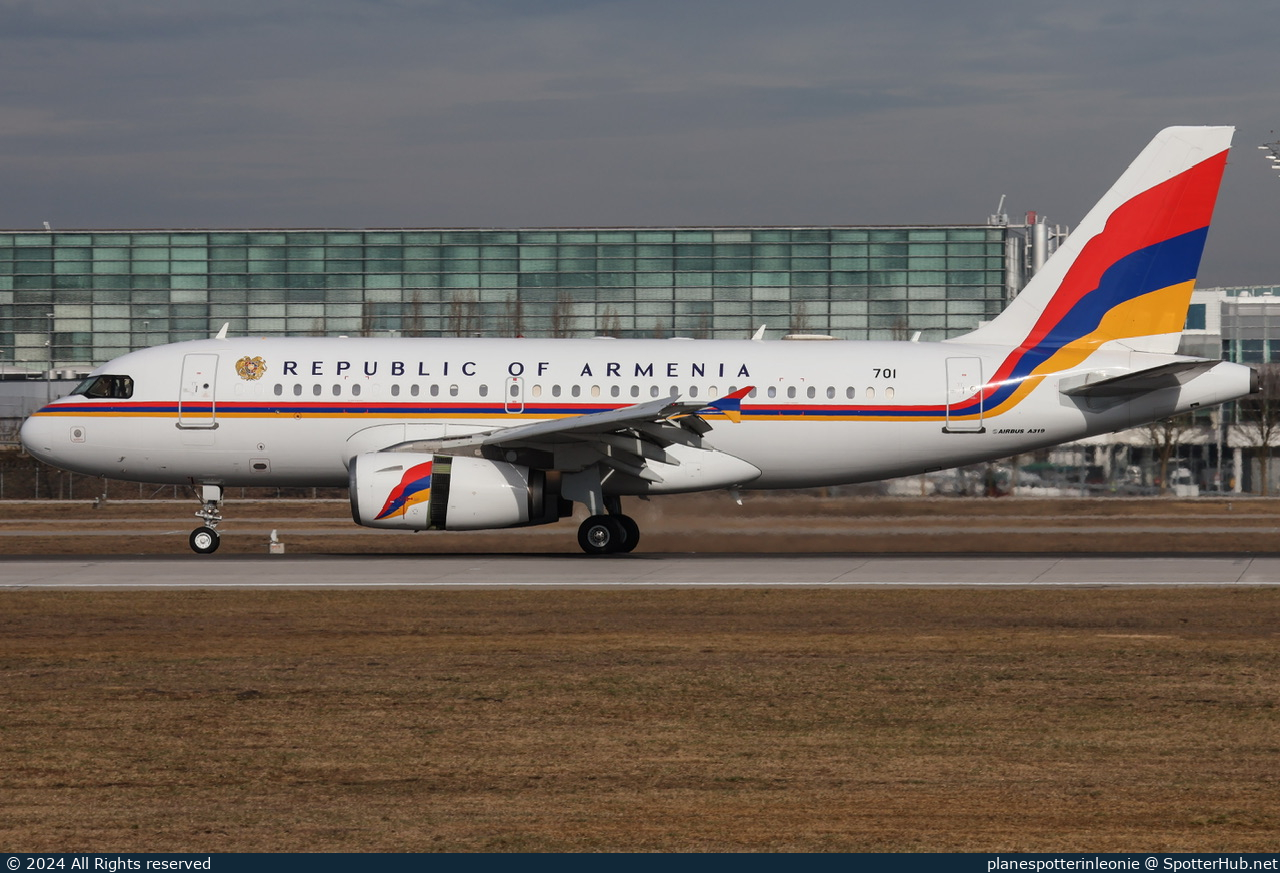 Photo of 701 - Airbus A319-132(CJ) operated by Government of Armenia