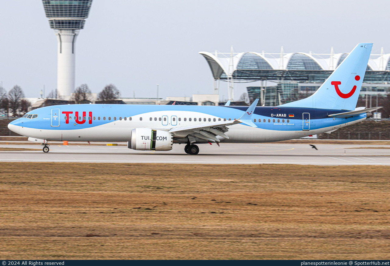 Photo of D-AMAB - Boeing 737 MAX 8 operated by TUIfly