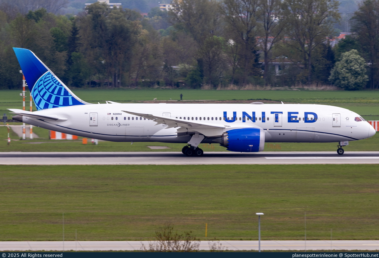 Photo of N28912 - Boeing 787-8 Dreamliner operated by United Airlines