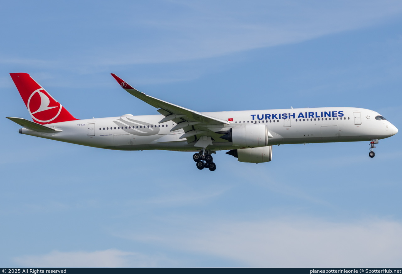Photo of TC-LGL - Airbus A350-941 operated by Turkish Airlines