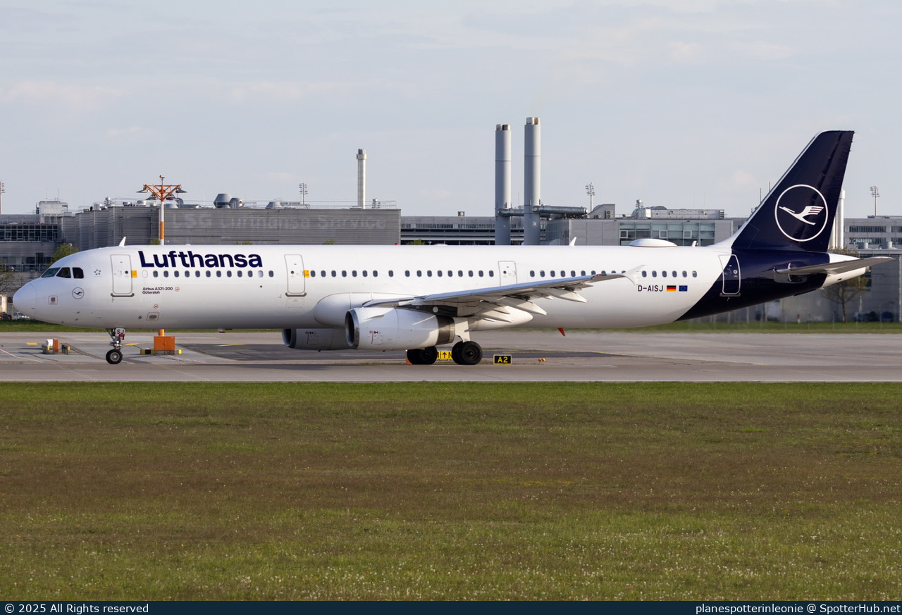 Photo of D-AISJ - Airbus A321-231 operated by Lufthansa
