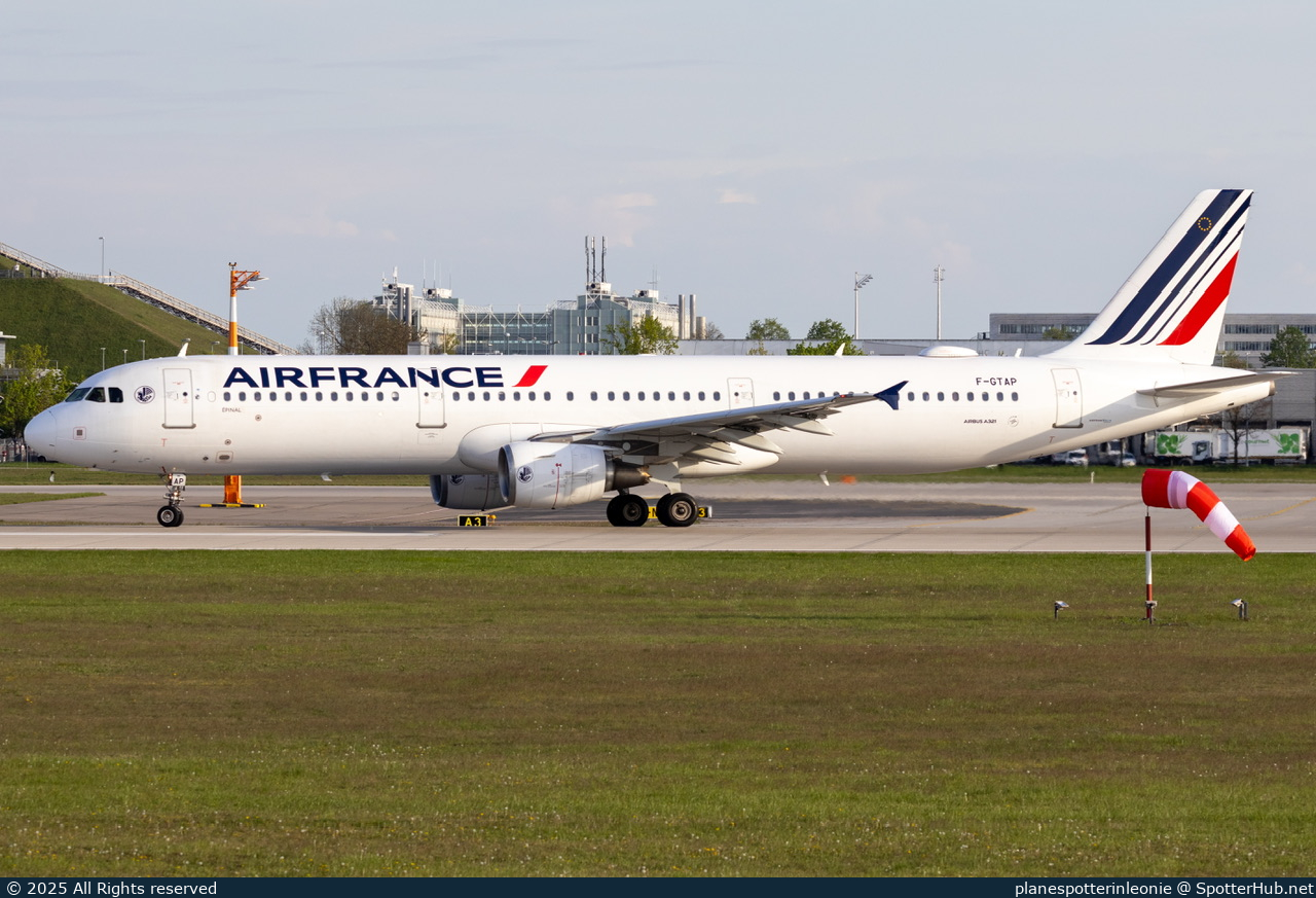 Photo of F-GTAP - Airbus A321-212 operated by Air France