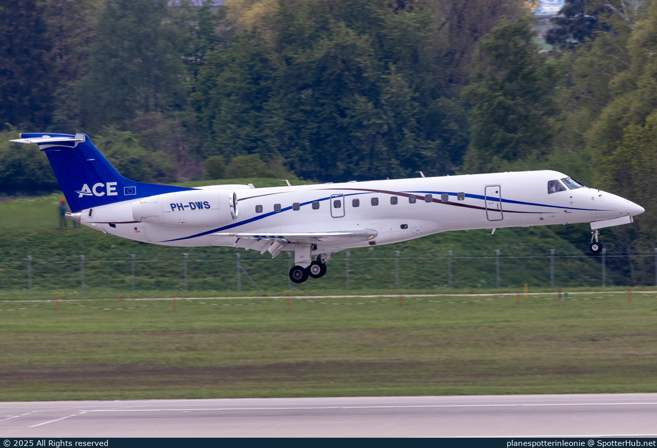 Photo of PH-DWS - Embraer ERJ-135LR operated by Air Charters Europe