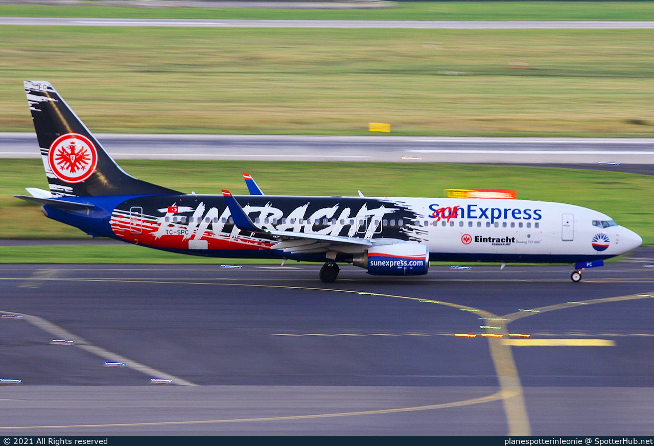 Photo of TC-SPC - Boeing 737-8AS operated by SunExpress