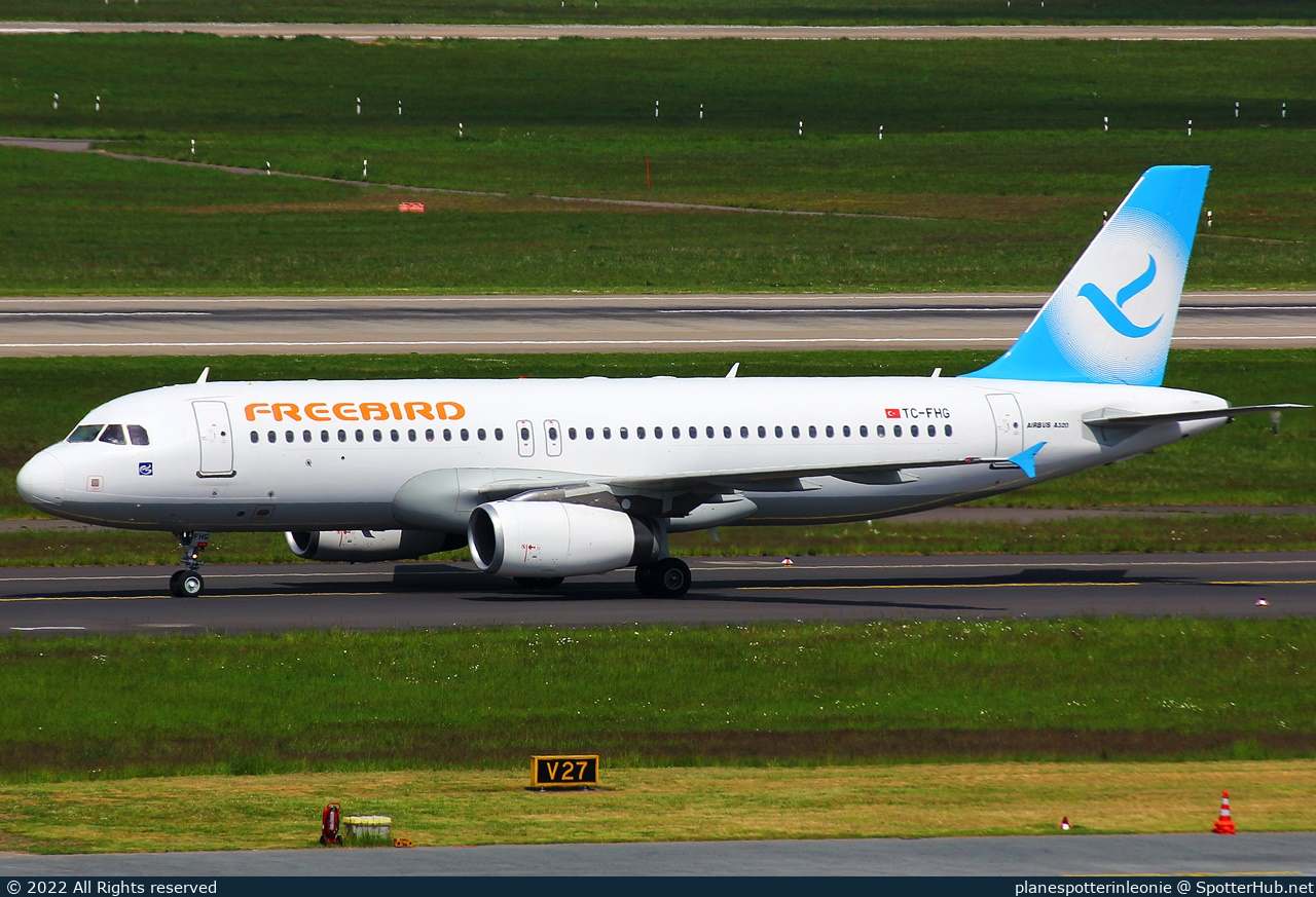 Photo of TC-FHG - Airbus A320-232 operated by Freebird Airlines