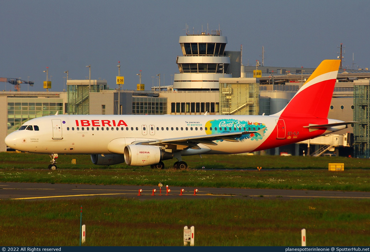 Photo of EC-ILS - Airbus A320-214 operated by Iberia