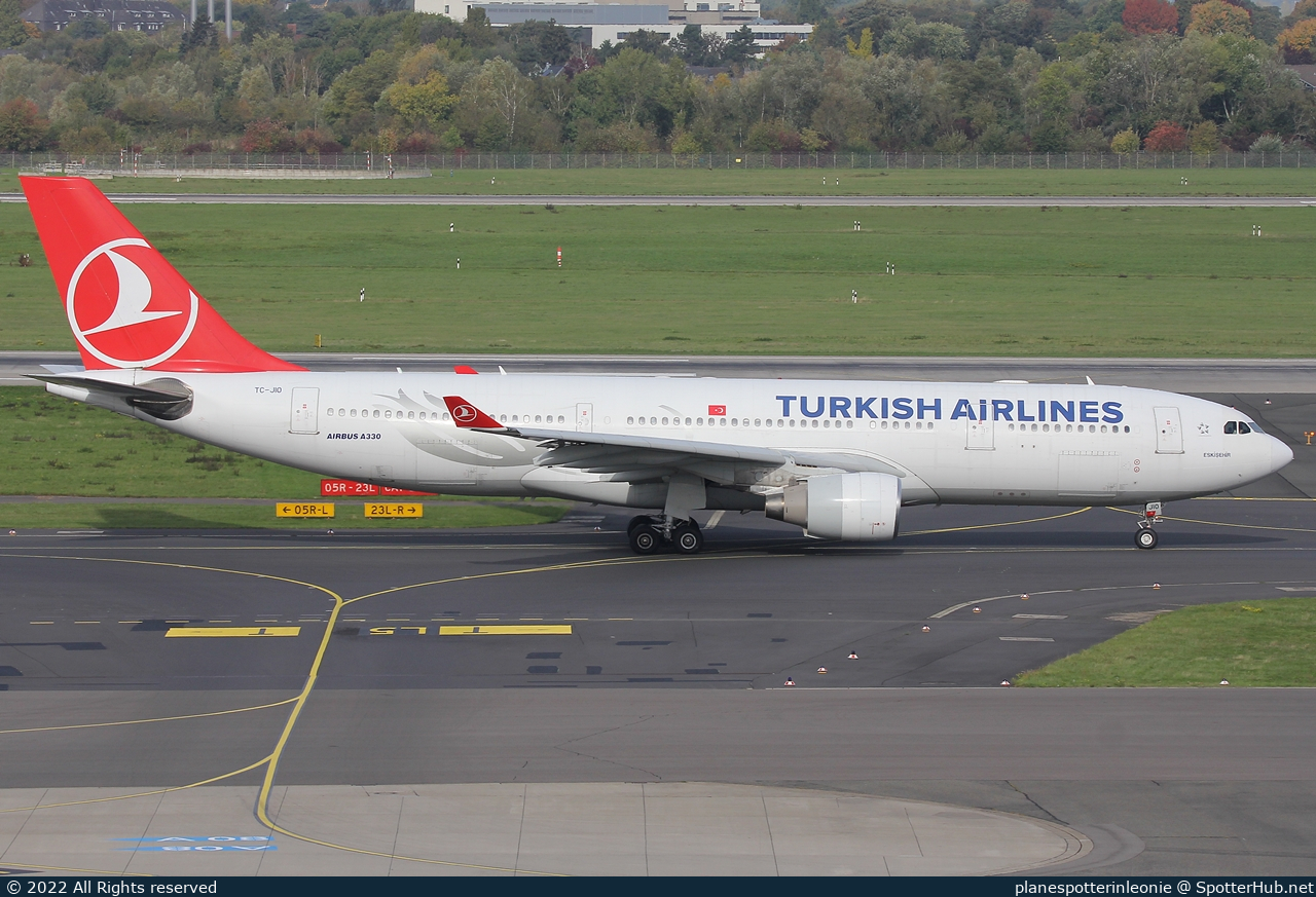 Photo of TC-JIO - Airbus A330-223 operated by Turkish Airlines