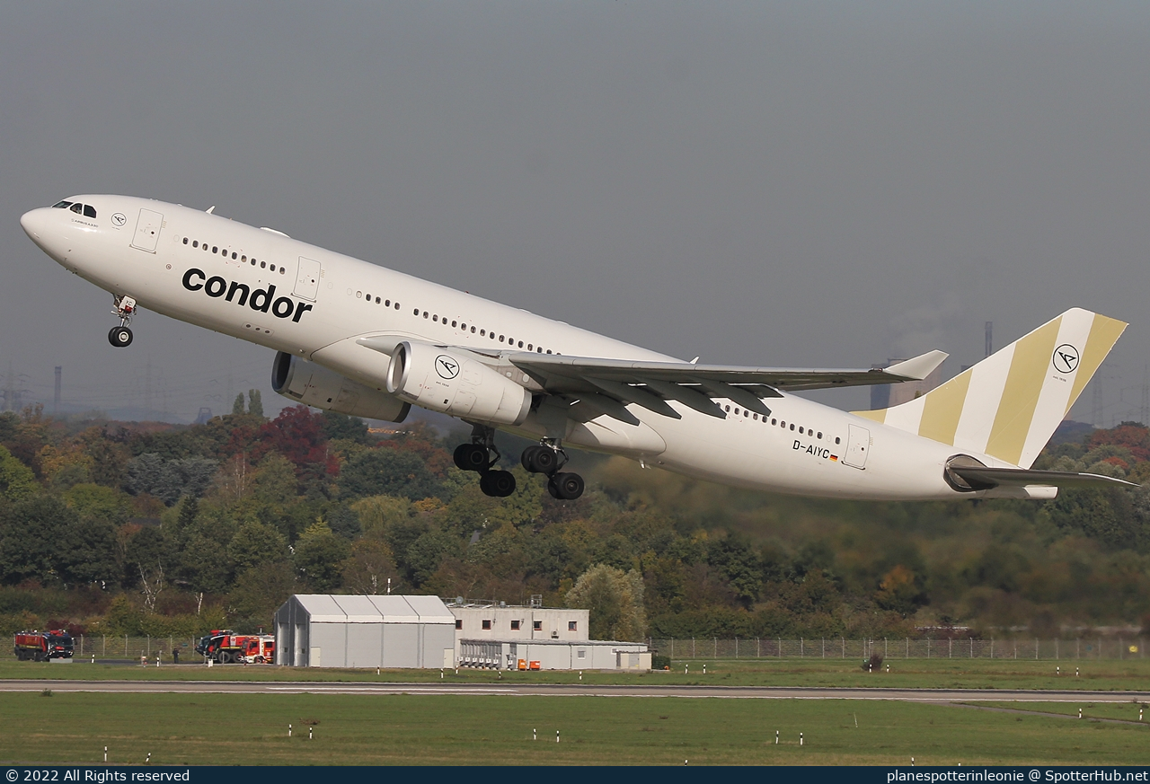 Photo of D-AIYC - Airbus A330-243 operated by Condor
