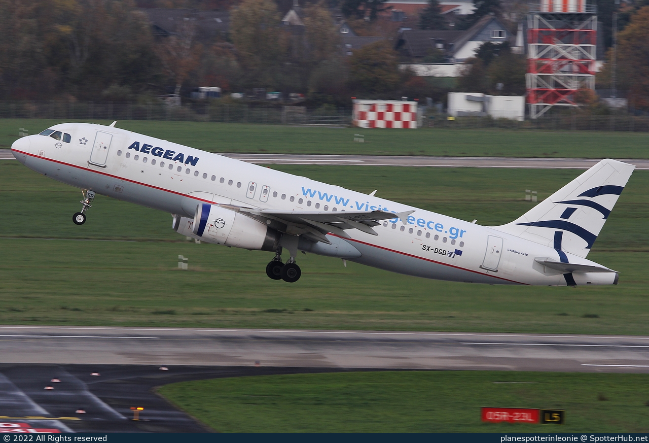 Photo of SX-DGD - Airbus A320-232 operated by Aegean Airlines