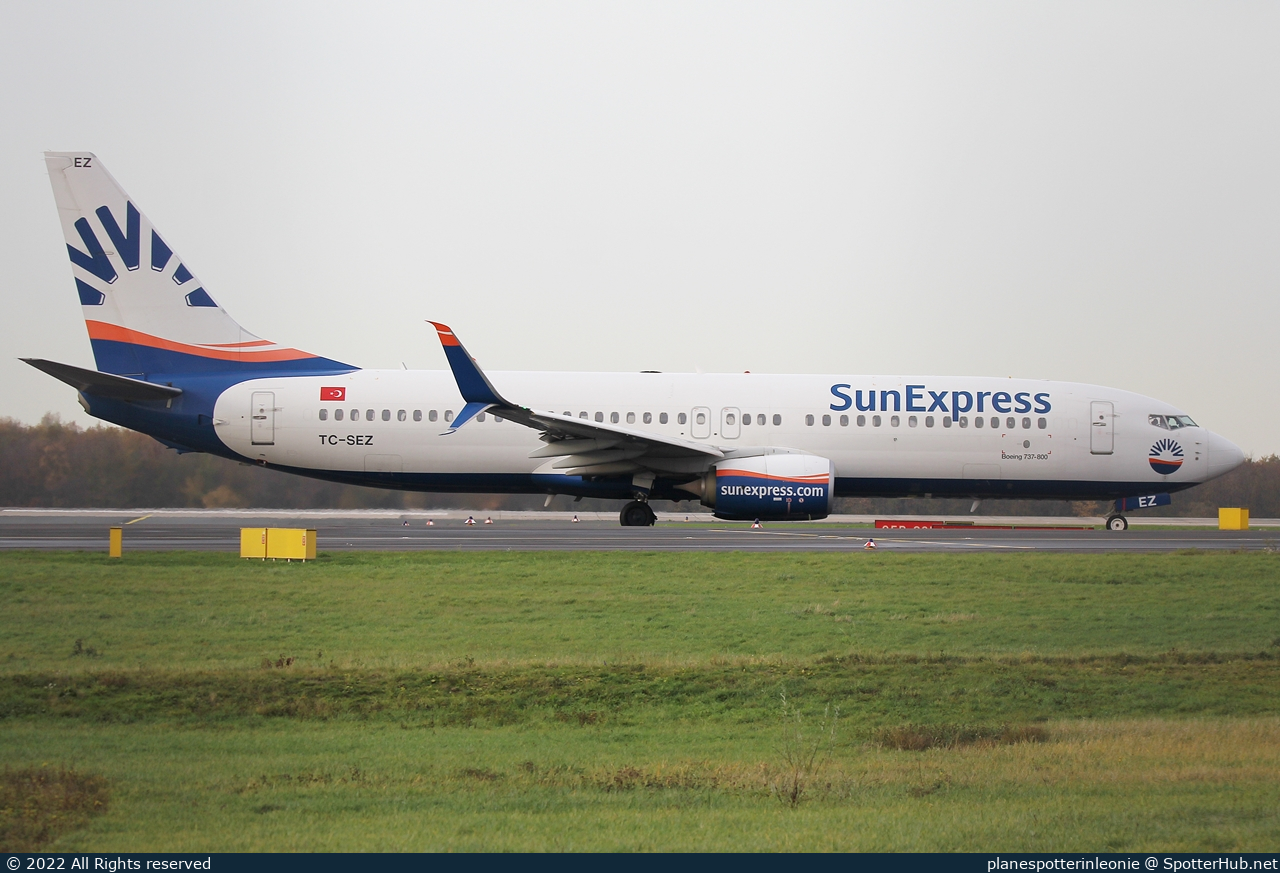 Photo of TC-SEZ - Boeing 737-8HC operated by SunExpress