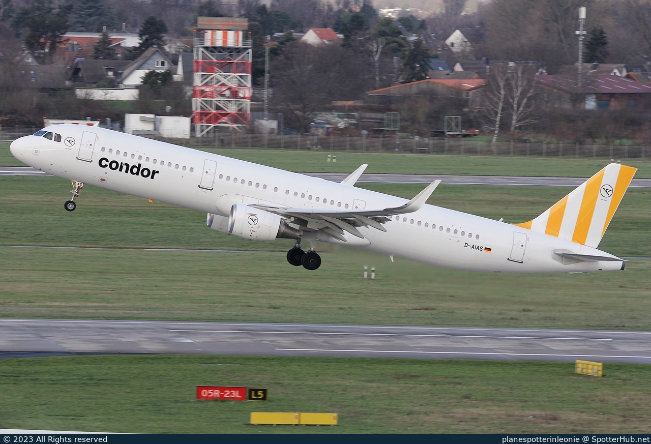 Photo of D-AIAS - Airbus A321-211 operated by Condor