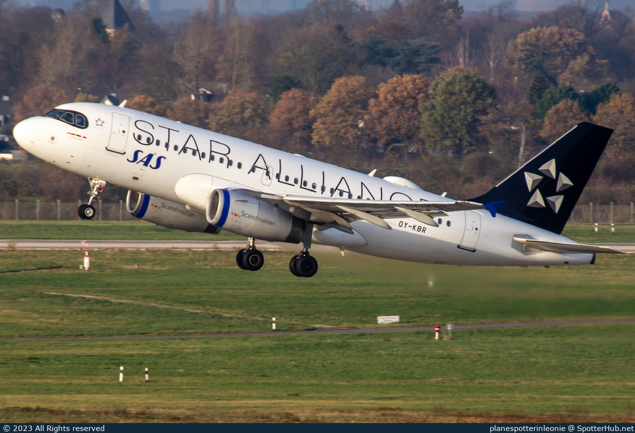 Photo of OY-KBR - Airbus A319-131 operated by SAS Scandinavian Airlines