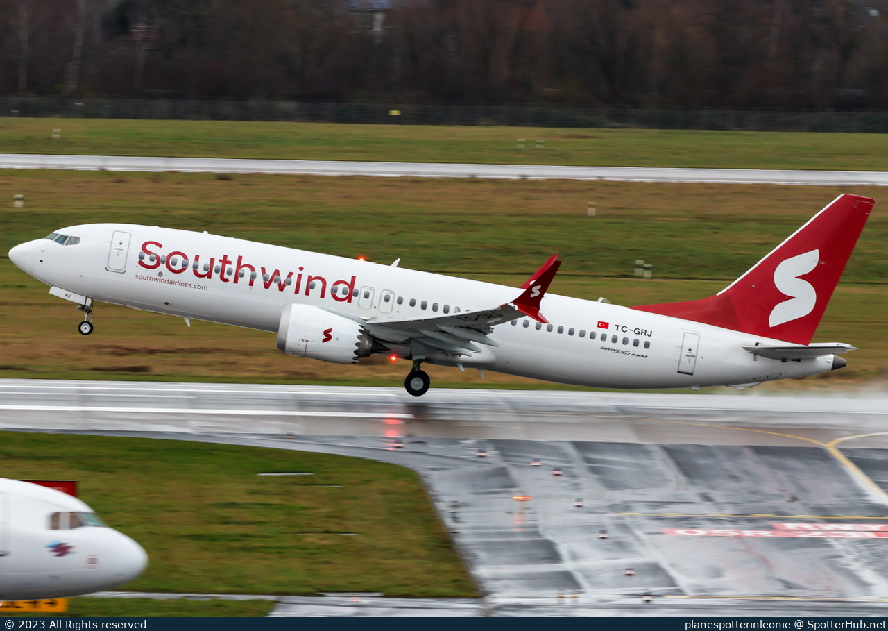 Photo of TC-GRJ - Boeing 737 MAX 8 operated by Southwind Airlines
