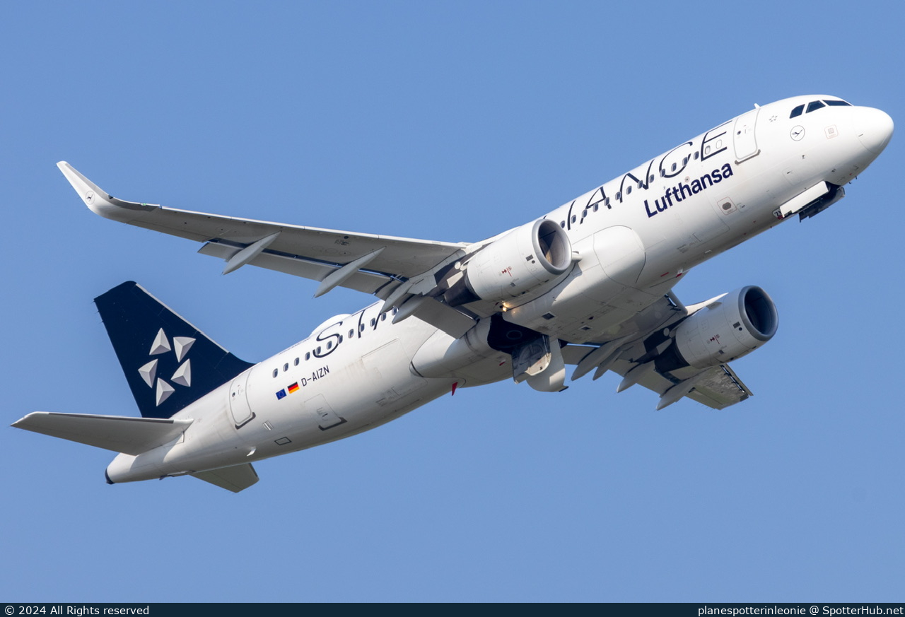 Photo of D-AIZN - Airbus A320-214 operated by Lufthansa