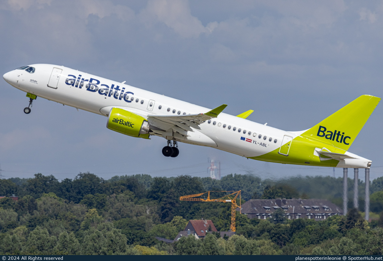 Photo of YL-ABL - Airbus A220-300 operated by airBaltic