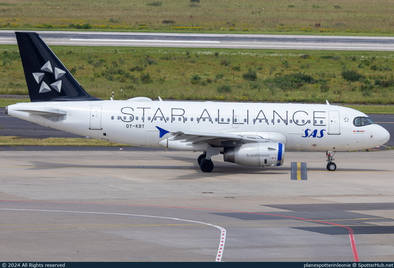 Photo of OY-KBT - Airbus A319-131 operated by SAS Scandinavian Airlines