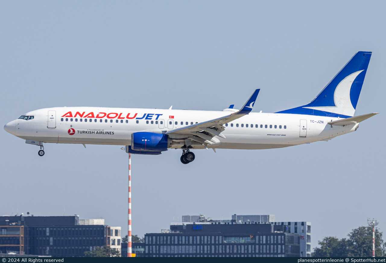 Photo of TC-JZN - Boeing 737-8JP operated by AnadoluJet