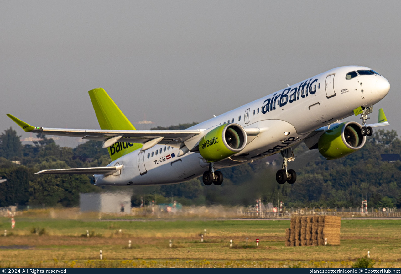 Photo of YL-CSE - Airbus A220-300 operated by airBaltic