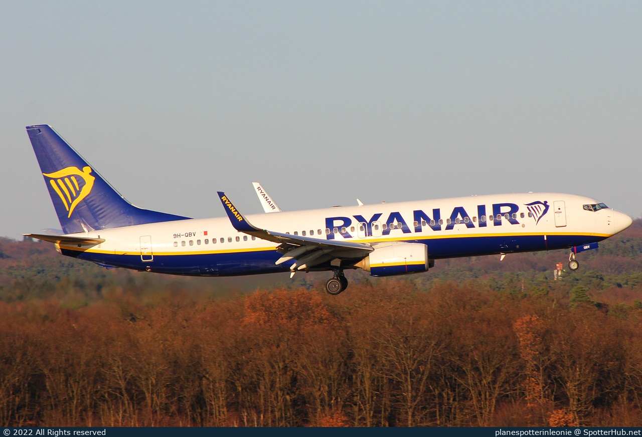 Photo of 9H-QBV - Boeing 737-8AS operated by Ryanair (opb Malta Air)