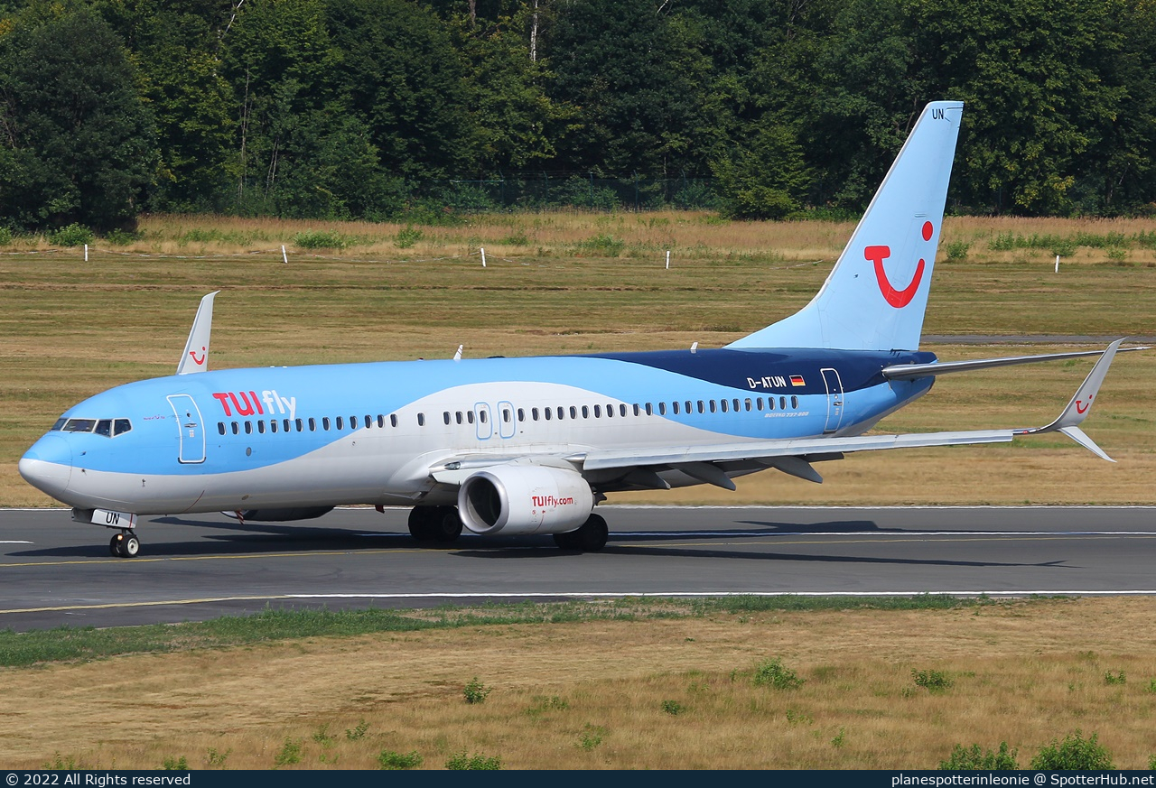 Photo of D-ATUN - Boeing 737-8K5 operated by TUIfly