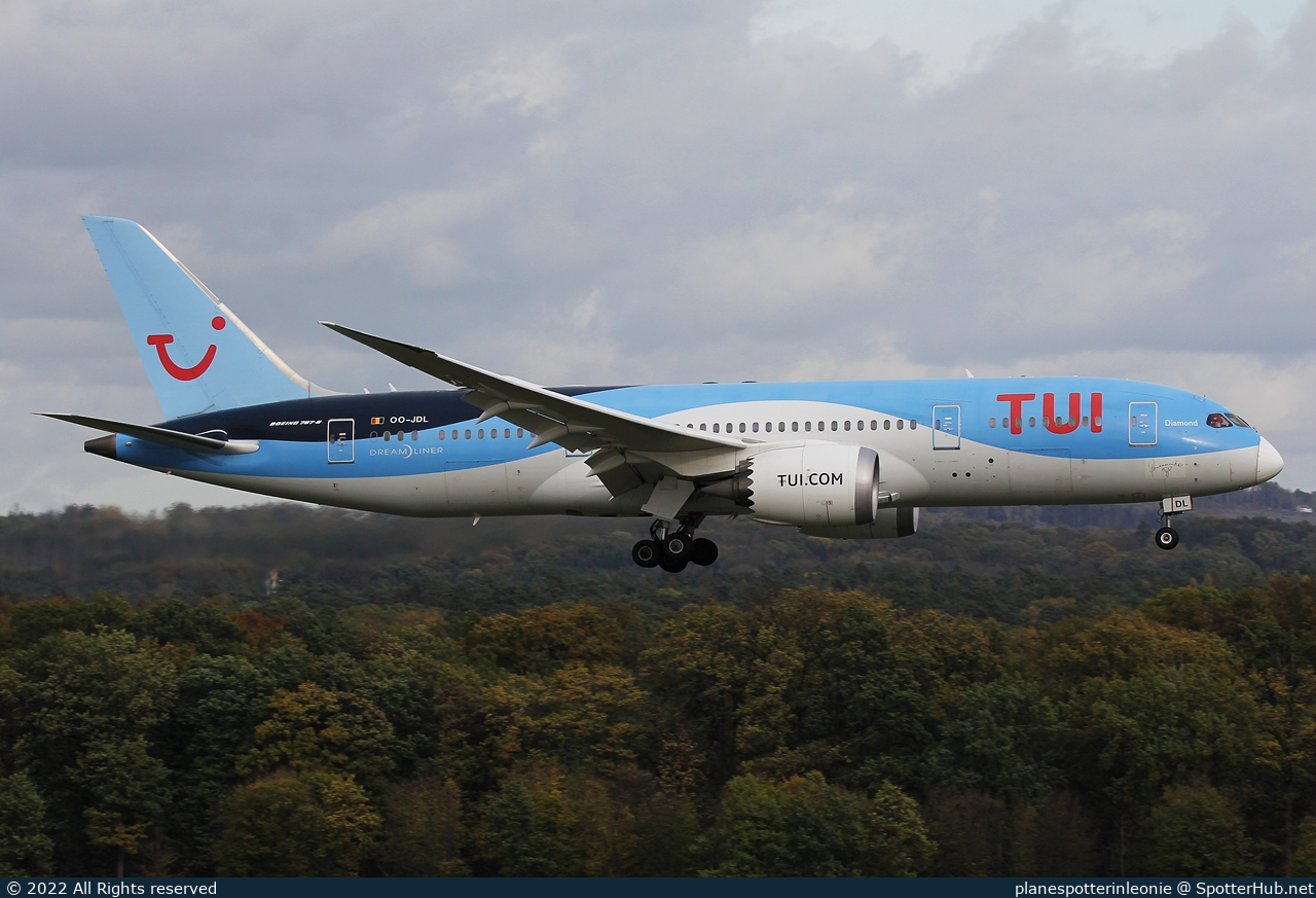 Photo of OO-JDL - Boeing 787-8 Dreamliner operated by TUI Airlines Belgium