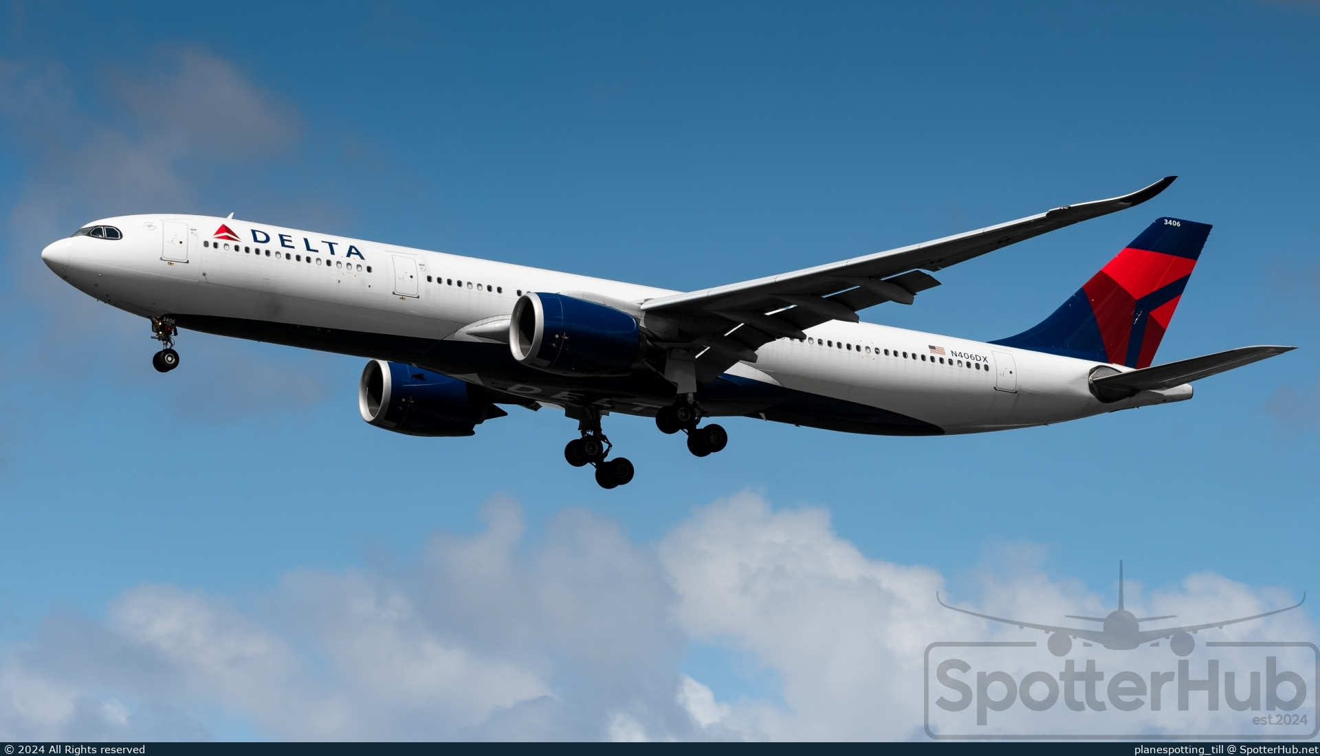 Photo of N406DX - Airbus A330-941 operated by Delta Air Lines