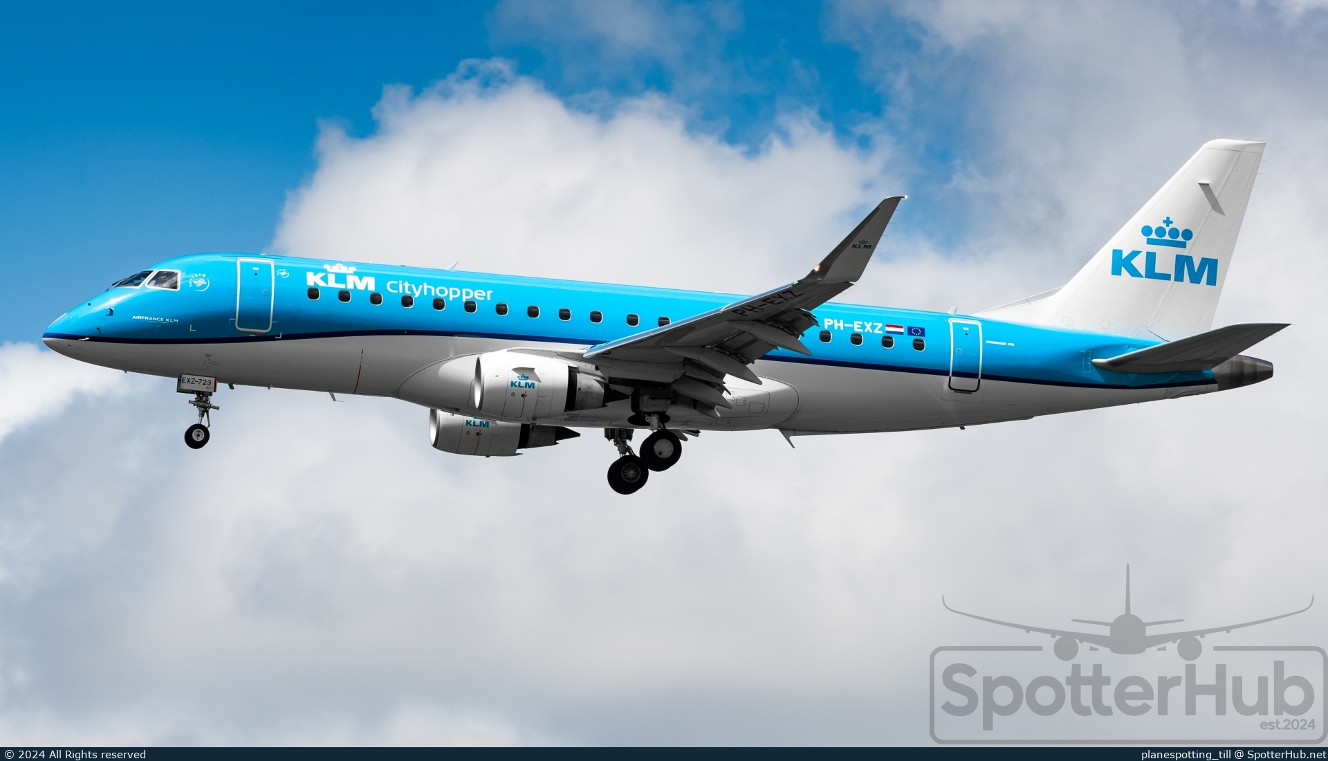 Photo of PH-EXZ - Embraer ERJ-175STD operated by KLM Cityhopper