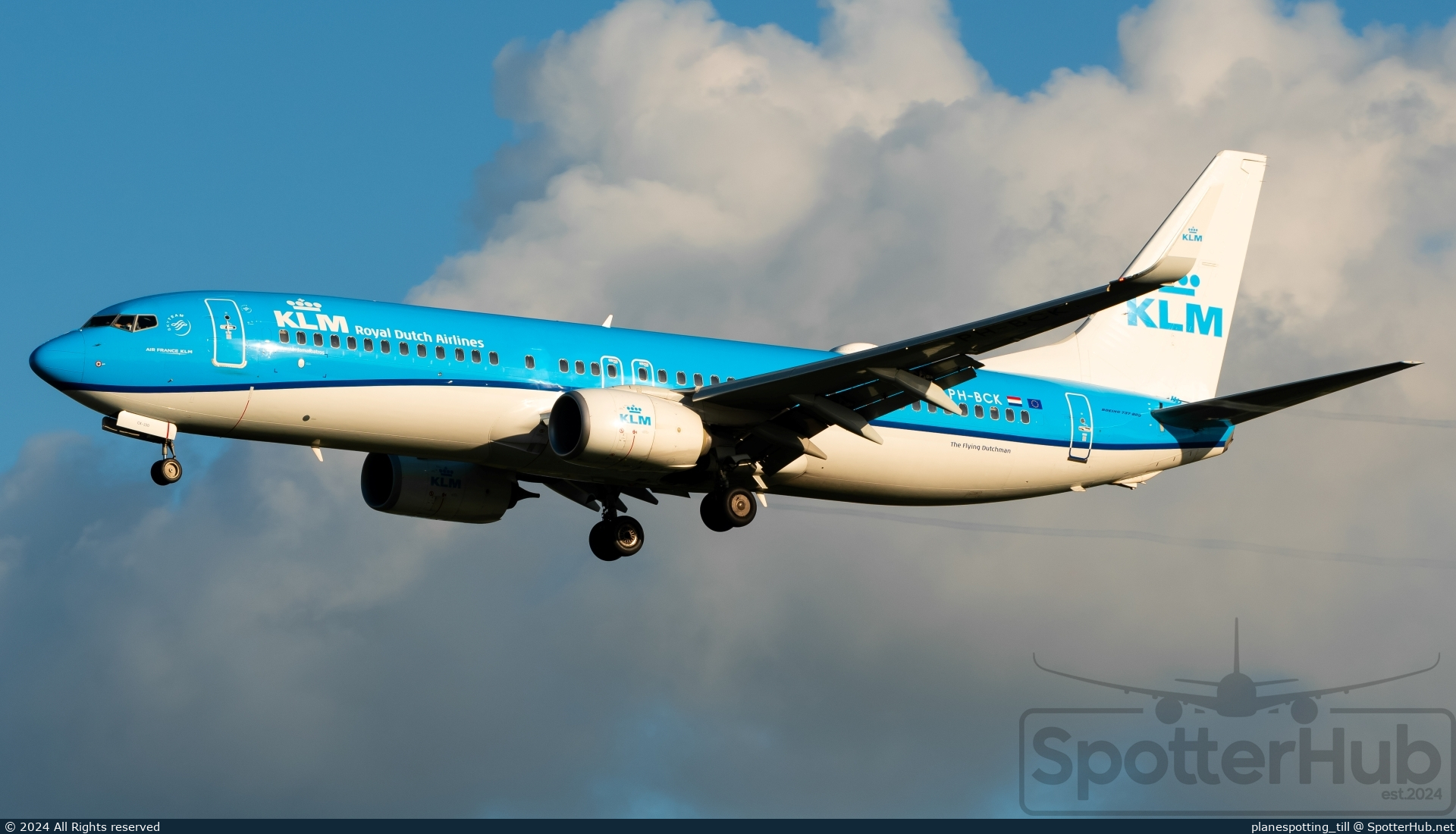 Photo of PH-BCK - Boeing 737-8K2 operated by KLM Royal Dutch Airlines