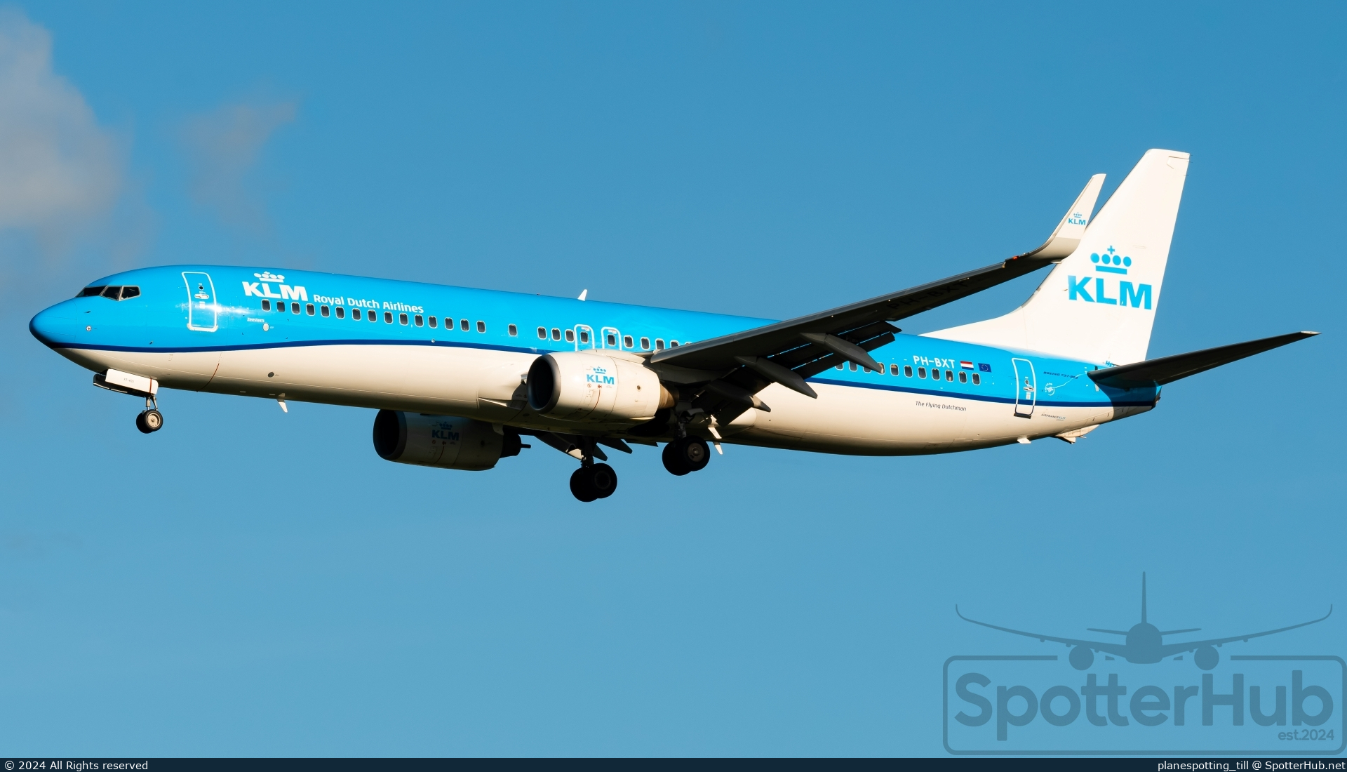Photo of PH-BXT - Boeing 737-9K2 operated by KLM Royal Dutch Airlines