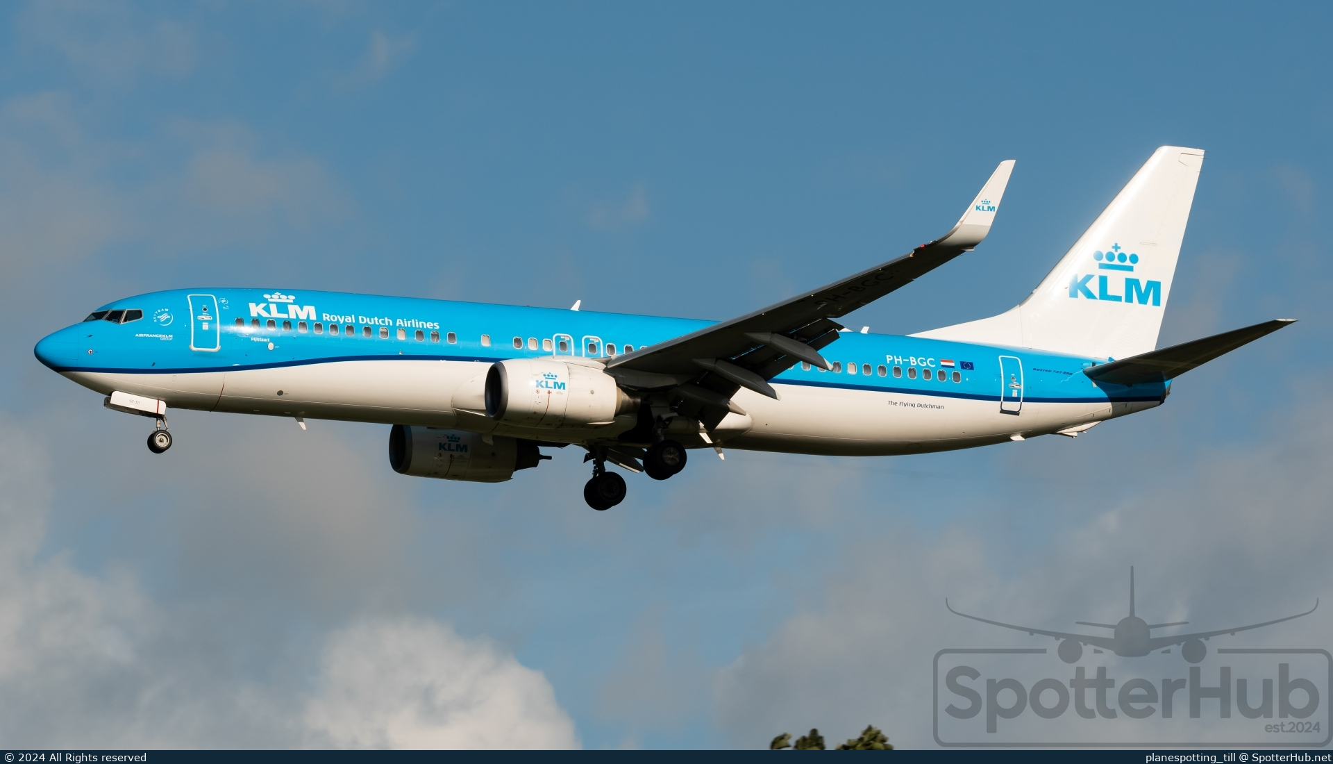 Photo of PH-BGC - Boeing 737-8K2 operated by KLM Royal Dutch Airlines