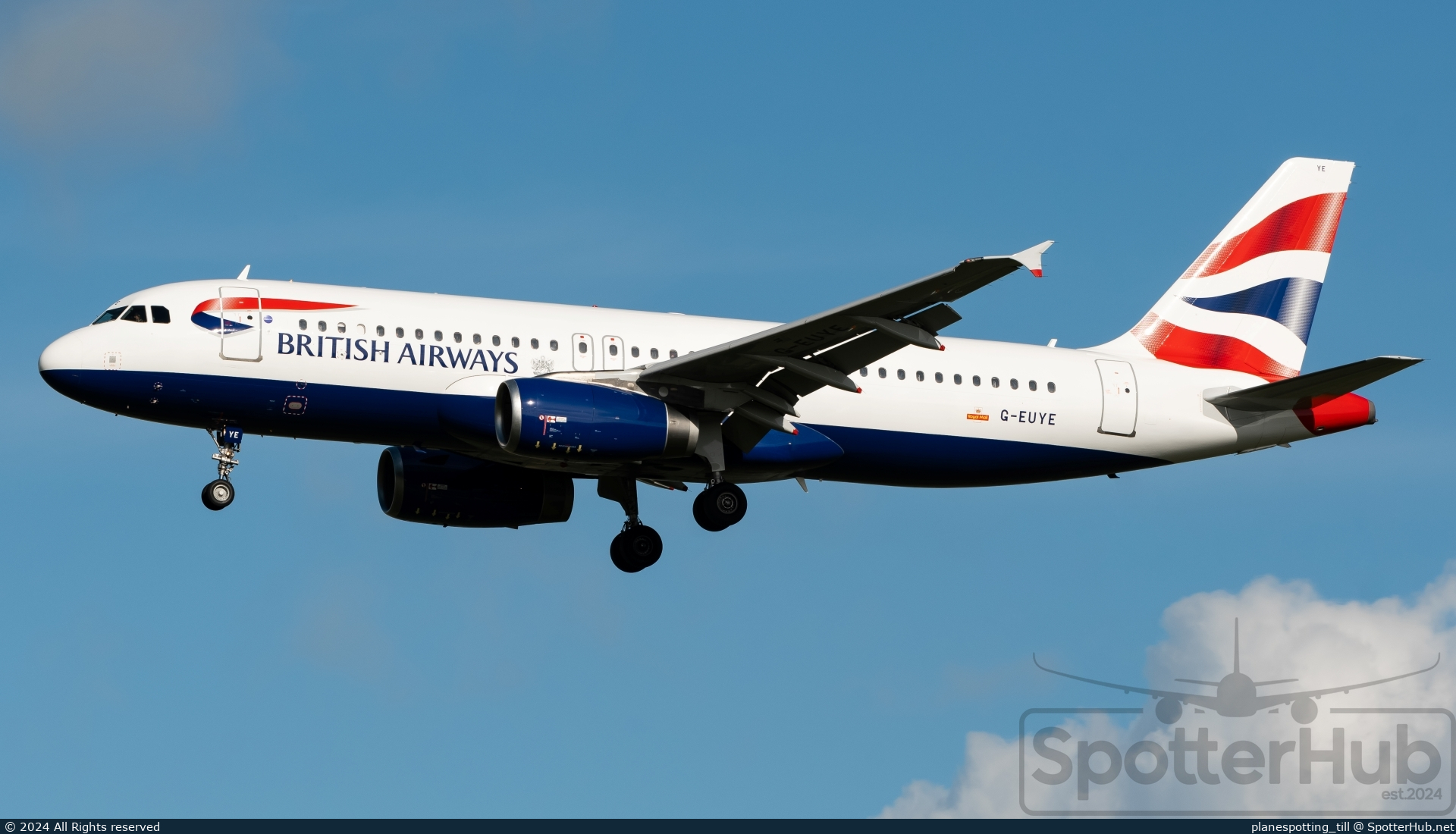 Photo of G-EUYE - Airbus A320-232 operated by British Airways