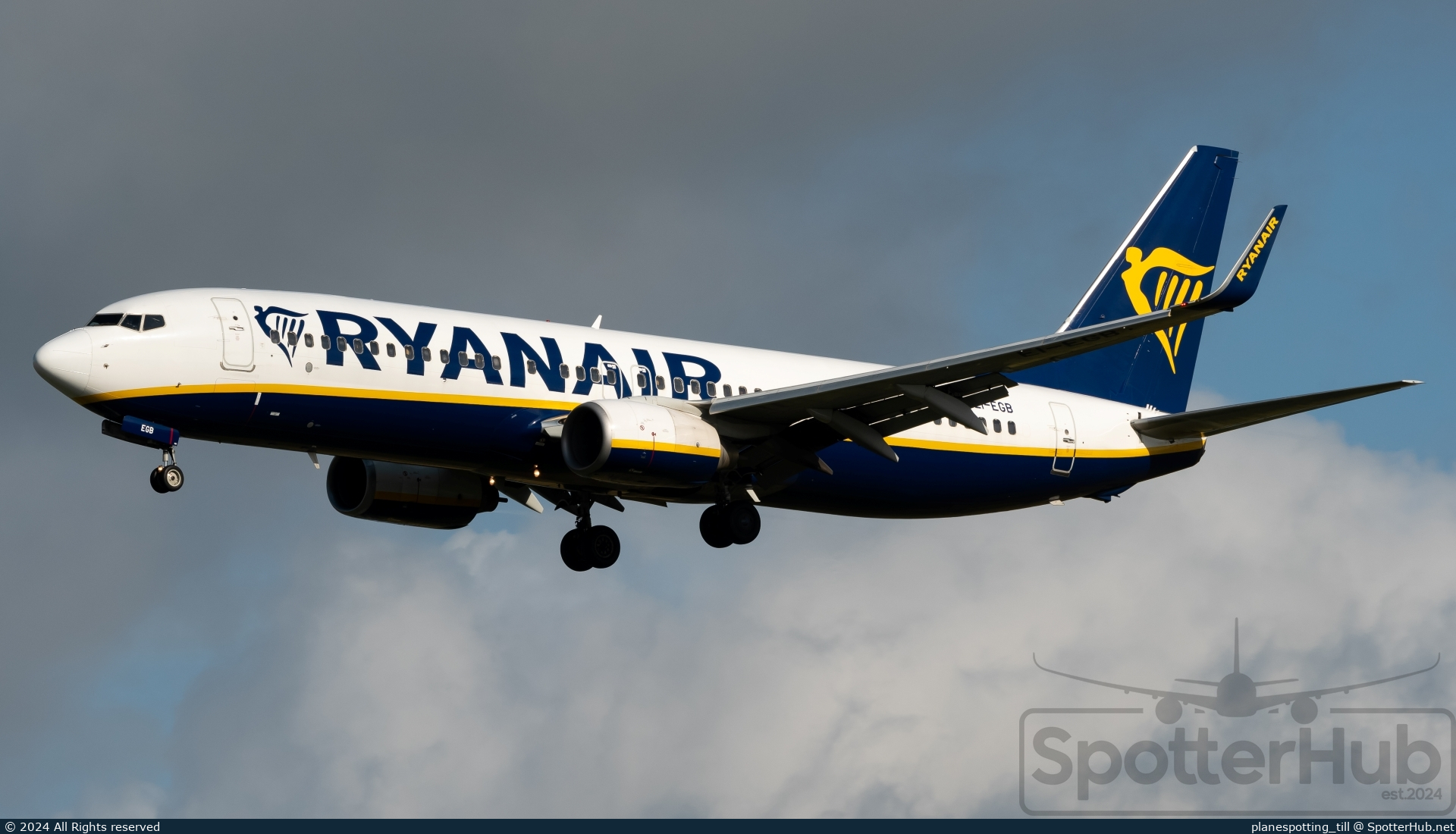 Photo of EI-EGB - Boeing 737-8AS operated by Ryanair