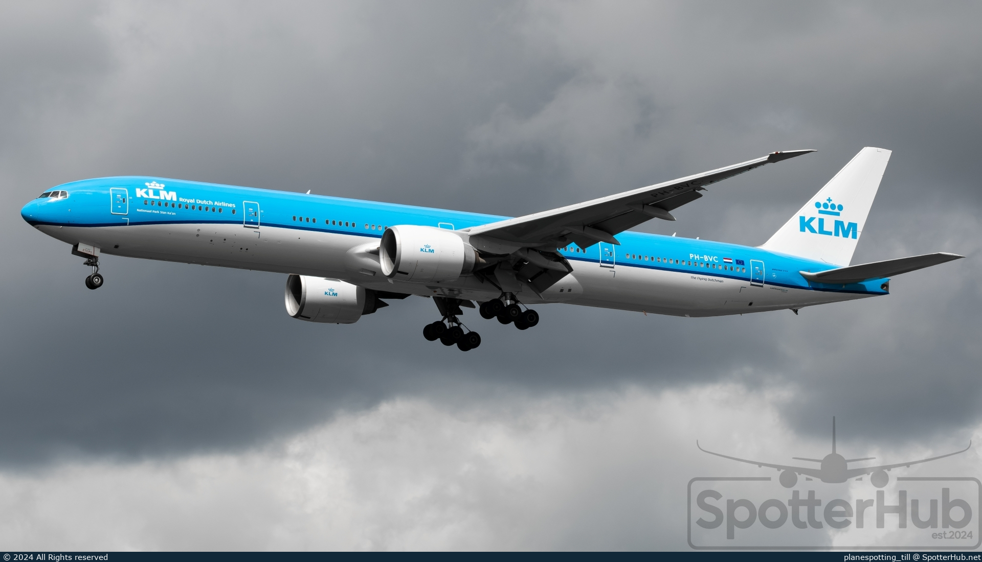 Photo of PH-BVC - Boeing 777-306(ER) operated by KLM Royal Dutch Airlines