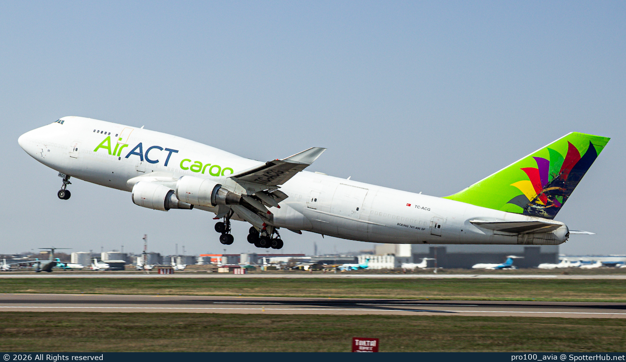 Photo of TC-ACG - Boeing 747-481(BDSF) operated by Air ACT