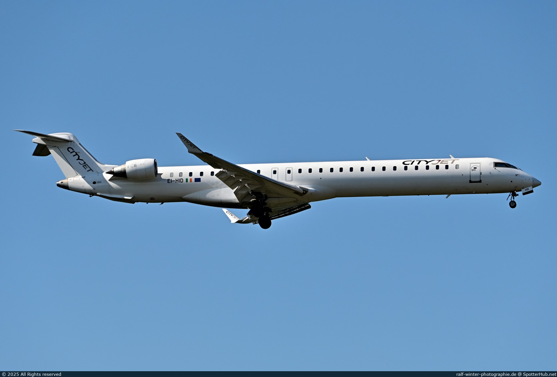 Photo of EI-HID - Bombardier CRJ-1000EL operated by CityJet