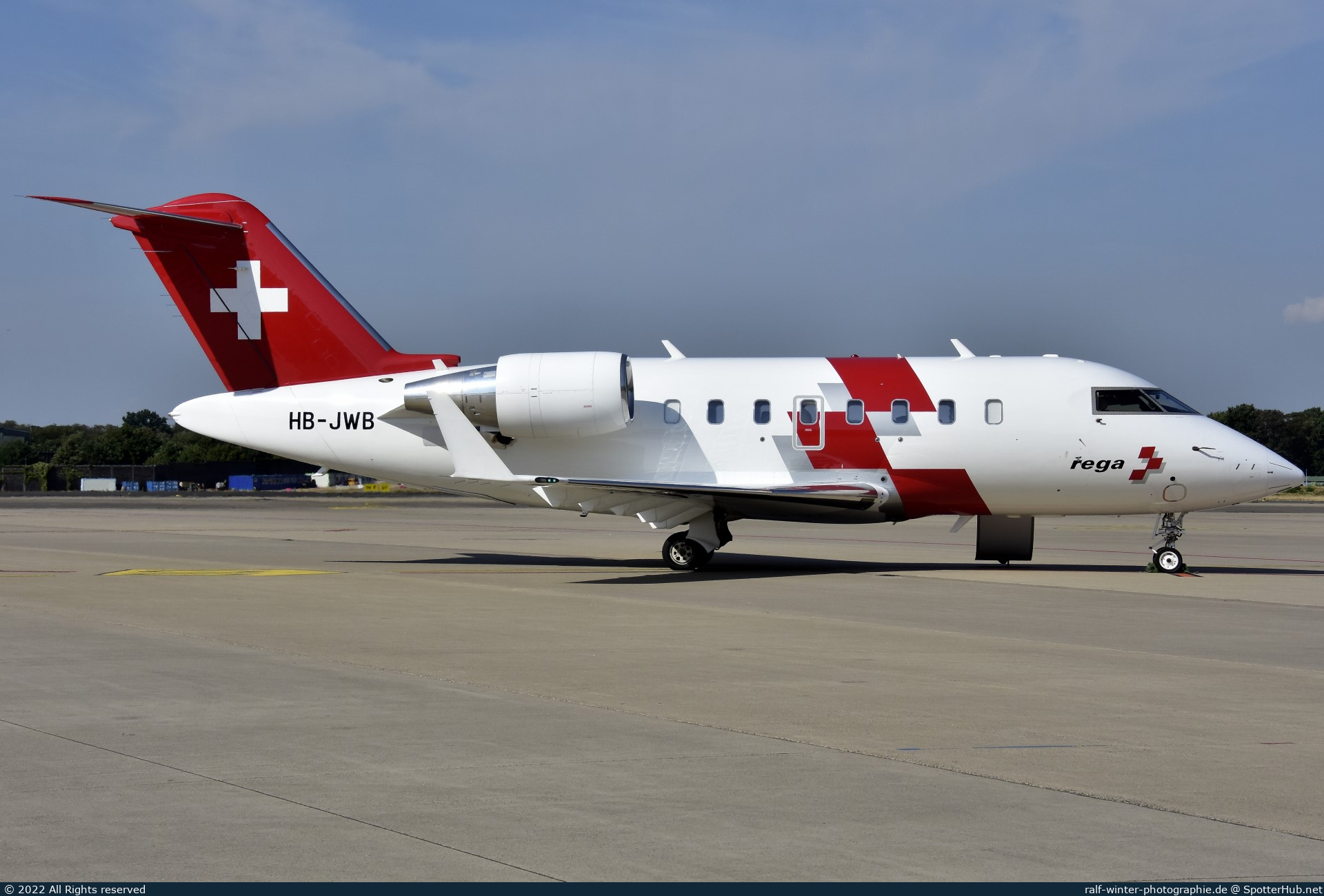 Photo of HB-JWB - Bombardier Challenger 650 operated by Rega Swiss Air-Rescue