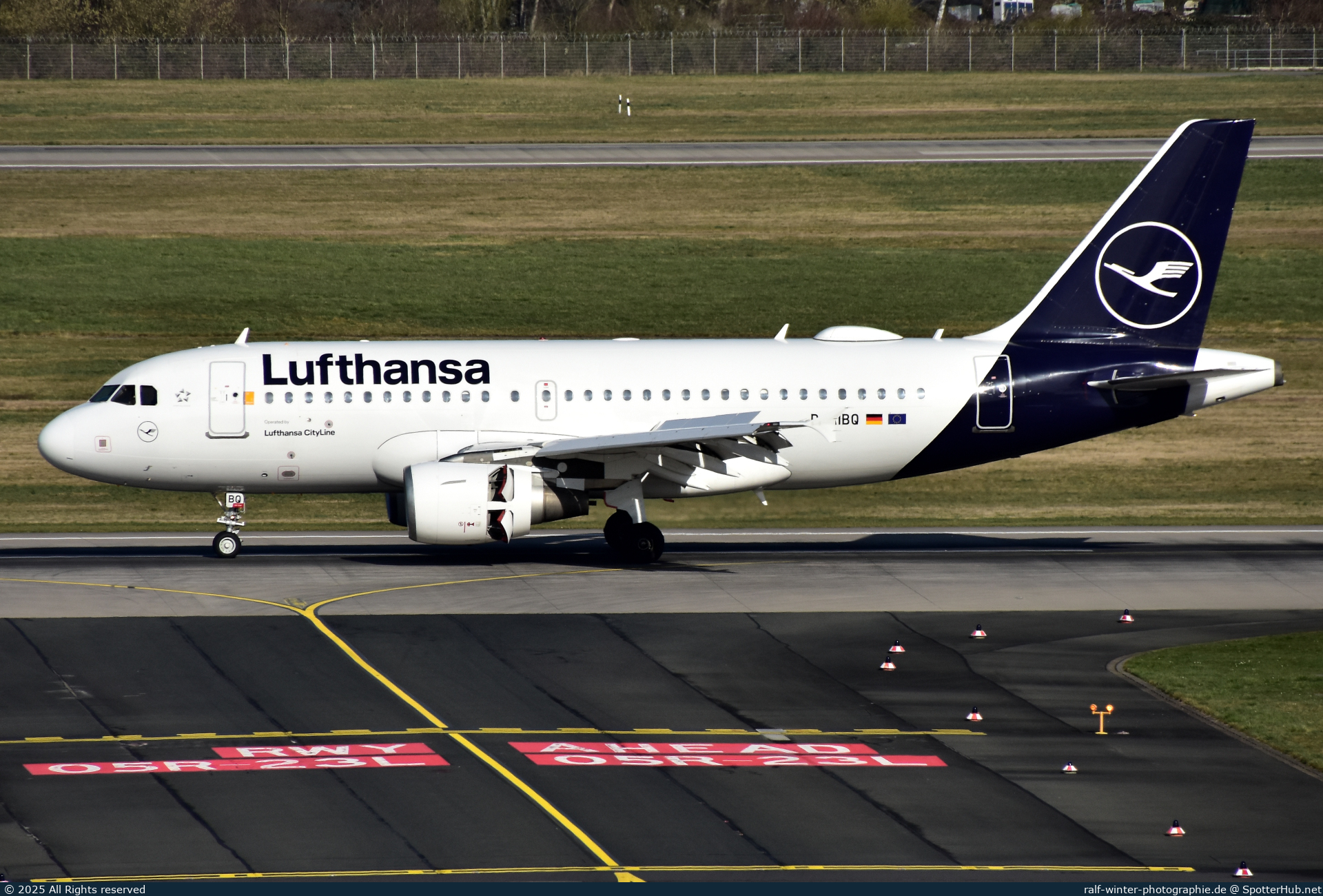 Photo of D-AIBQ - Airbus A319-112 operated by Lufthansa CityLine