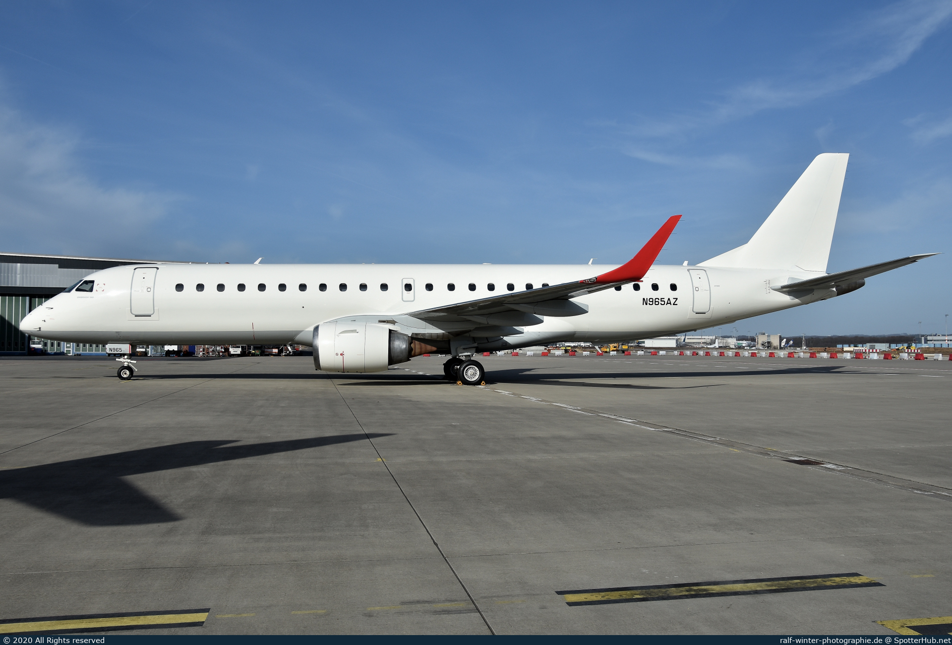 Photo of N965AZ - Embraer ERJ-190AR operated by Azorra Aviation