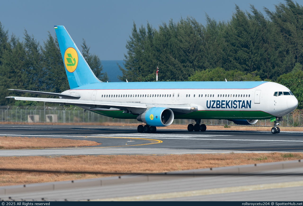 Photo of UK67003 - Boeing 767-33P(ER) operated by Uzbekistan Airways