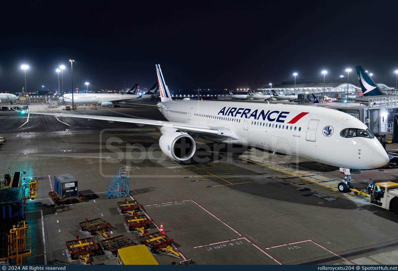 Photo of F-HUVE - Airbus A350-941 operated by Air France